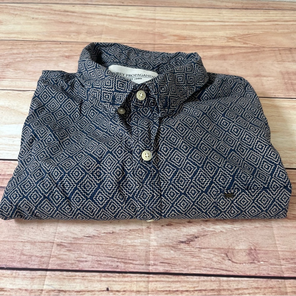 Obey Propaganda Men's Long Sleeve Shirt Button Up Size L Navy Tan Tribal Cotton